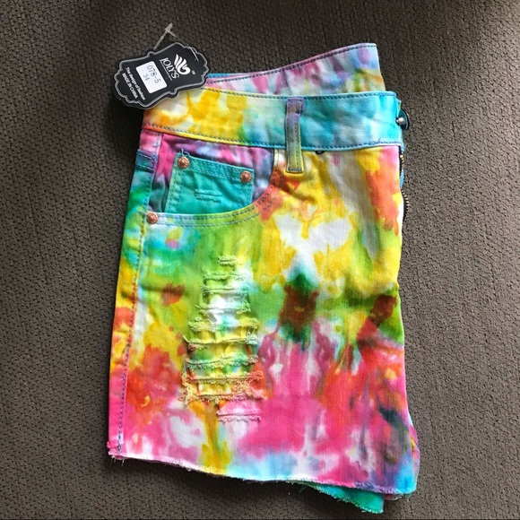 Tie Dye Denim Shorts - Picture 5 of 5